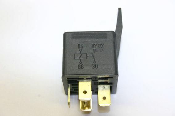 Relay, 12 V, 40 amps, Single Pole, Spade Terminal Type,