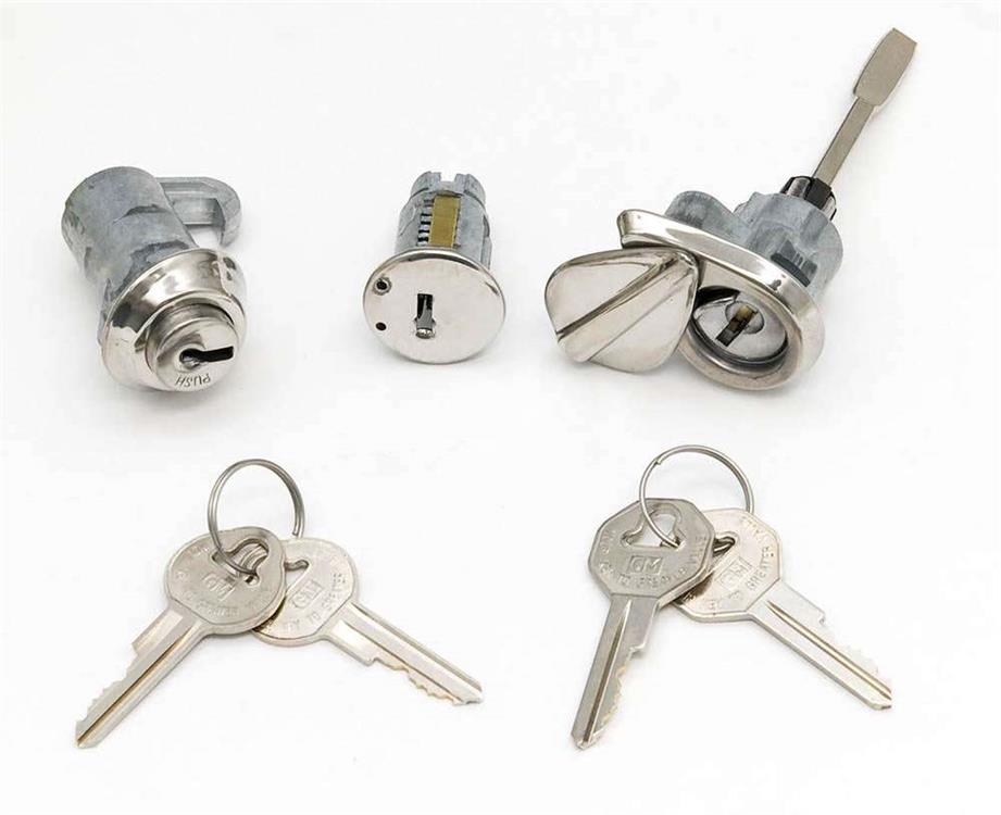 Lock Set,w/Orig Keys,47-51