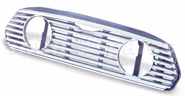 Grill with Hole For Auxiliary Headlamp
