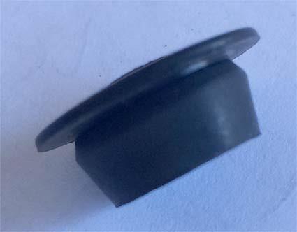 Plastic plug 20mm head 14 mm hole 9mm long