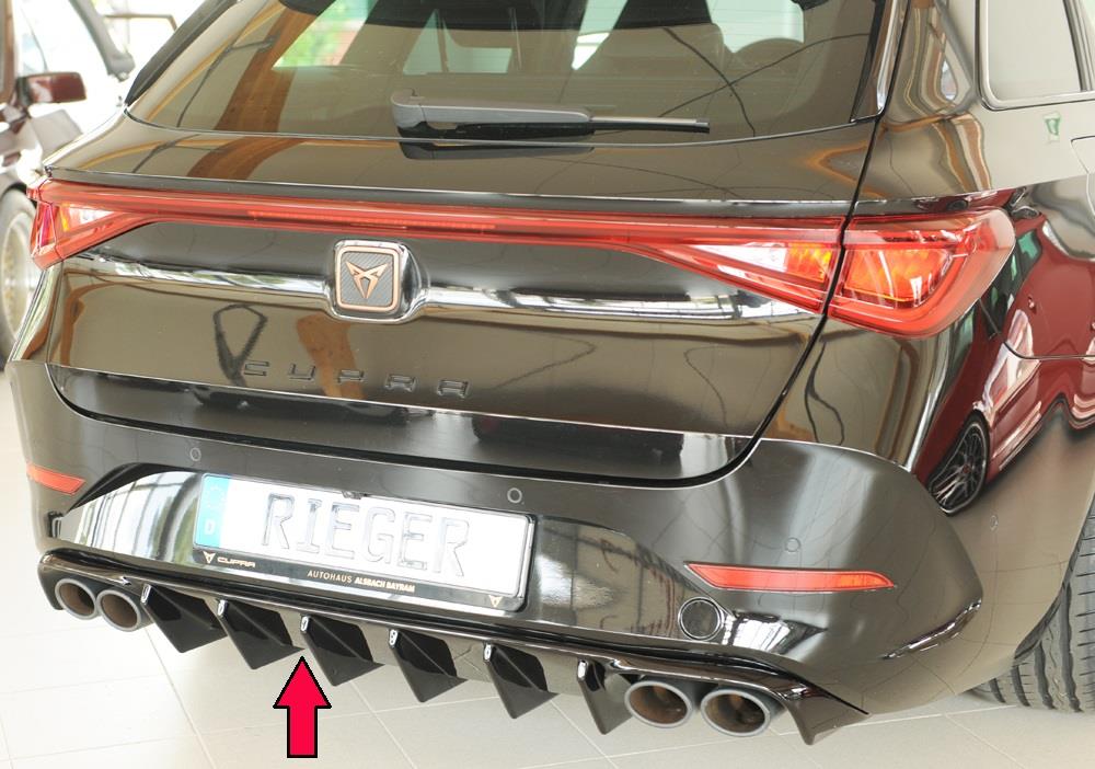 Rieger rear skirt insert (for cars with hitch)
 with tailpipe cutout left/right for 4-pipe exhaust