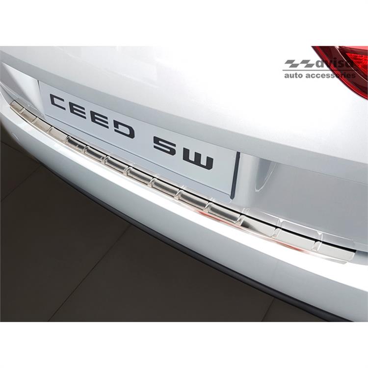 Stainless Steel Rear bumper protector suitable for Kia Ceed III SW 2018- 'Ribs'