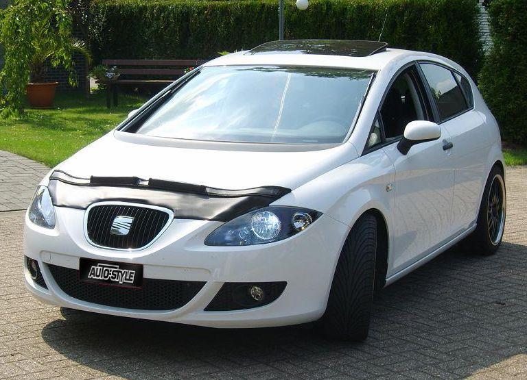 Motorkapsteenslaghoes passend voor Seat Leon 1P 2005- zwart