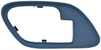 dörrhandtag inre 1995-02 GM C/K PICKUP TRUCK / SPORT UTILITY INNER DOOR HANDLE BEZEL W/O LOCK HOLE - BLUE; LH